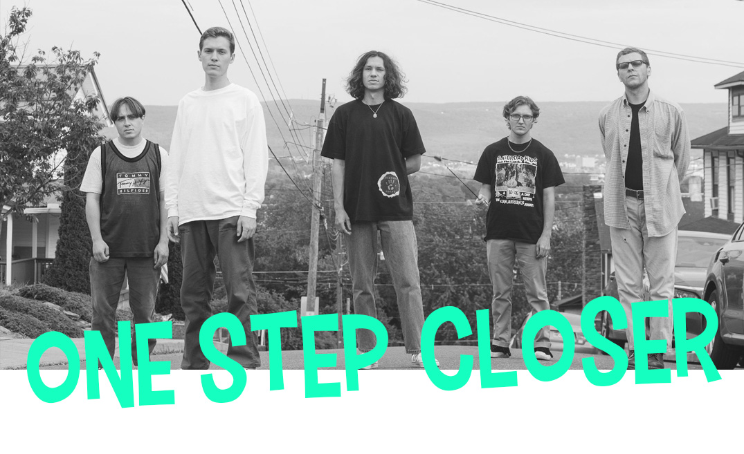 Couverture one step closer